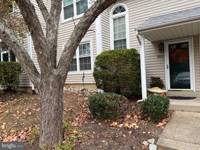 9015 Heritage Drive 8, Southampton PA 18966