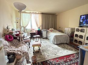 604-36 S Washington Square 1013, Philadelphia PA 19106