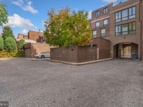 254 S 3rd Street, Philadelphia PA 19106