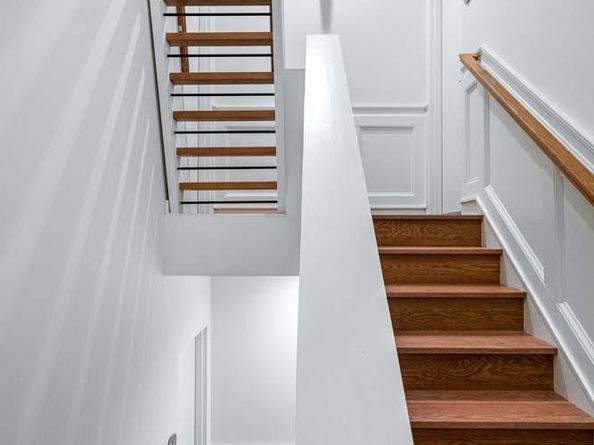 2465 18TH Street NW 4, Washington DC 20009