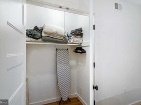 2465 18TH Street NW 4, Washington DC 20009