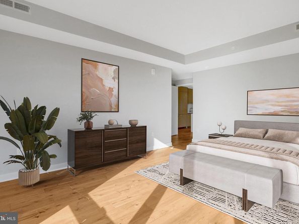 1781 N Pierce Street 1404, Arlington VA 22209