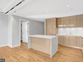 1781 N Pierce Street 1404, Arlington VA 22209