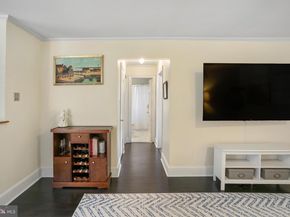 1700 W Abingdon Drive 103, Alexandria VA 22314