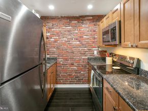 1700 W Abingdon Drive 103, Alexandria VA 22314