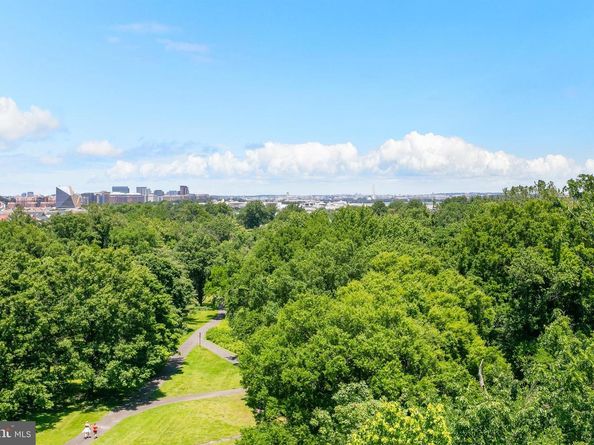 1700 W Abingdon Drive 103, Alexandria VA 22314