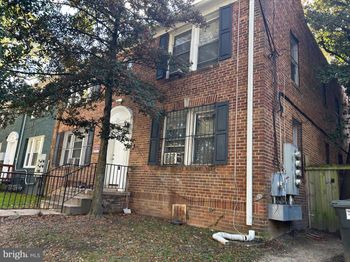 331 Parkland Place SE