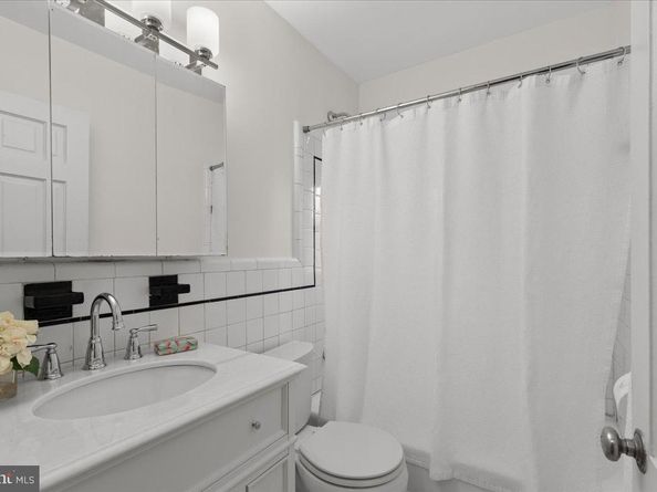 5352 29TH Street NW, Washington DC 20015