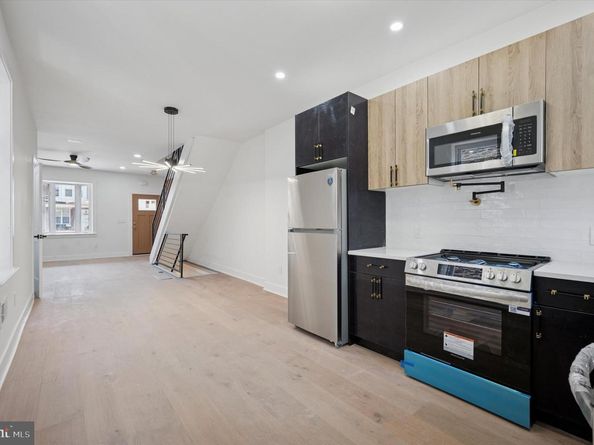 1809 Medary Avenue, Philadelphia PA 19141