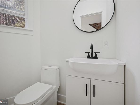 1809 Medary Avenue, Philadelphia PA 19141