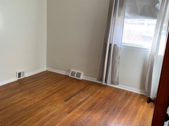 8806 Lister Street, Philadelphia PA 19152