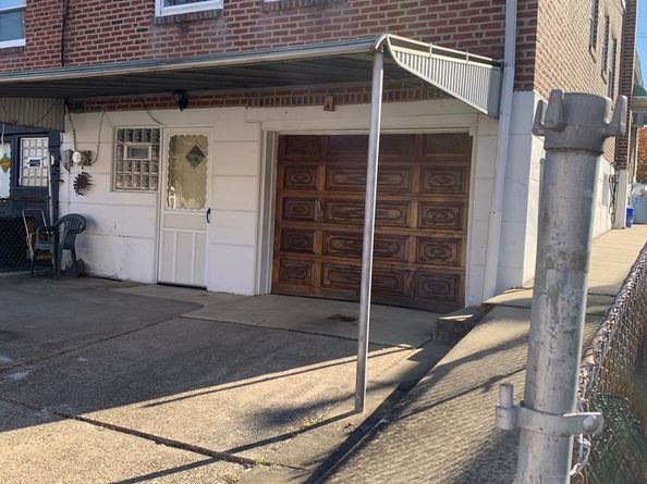 8806 Lister Street, Philadelphia PA 19152