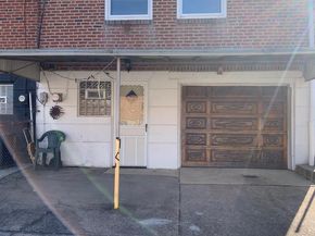 8806 Lister Street, Philadelphia PA 19152