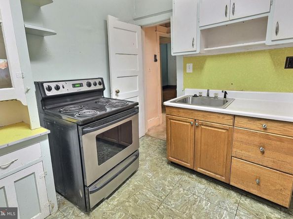 2040 31st Place SE, Washington DC 20020