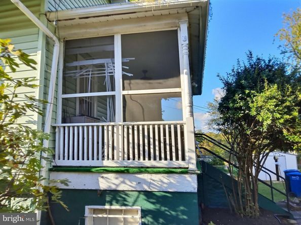 2040 31st Place SE, Washington DC 20020