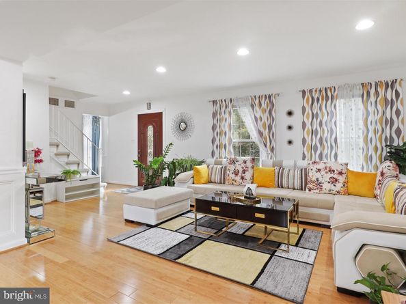 1912 Prelude Drive, Vienna VA 22182