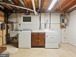 1912 Prelude Drive, Vienna VA 22182