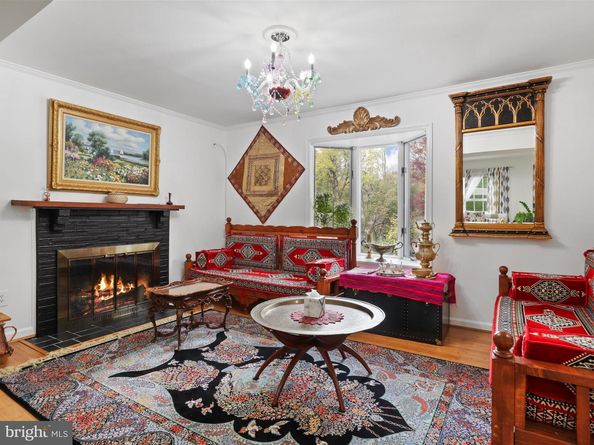 1912 Prelude Drive, Vienna VA 22182