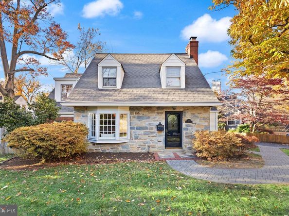 850 N Kensington Street, Arlington VA 22205