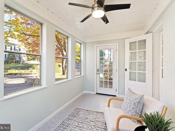 850 N Kensington Street, Arlington VA 22205