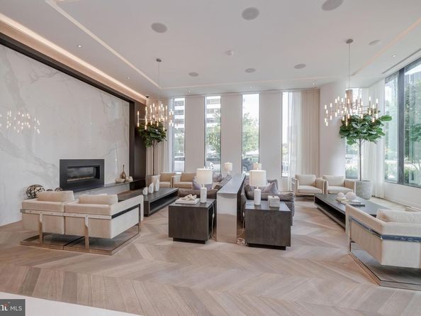 1650 Silver Hill Drive 1206, Mclean VA 22102