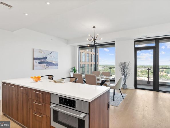 1650 Silver Hill Drive 1206, Mclean VA 22102