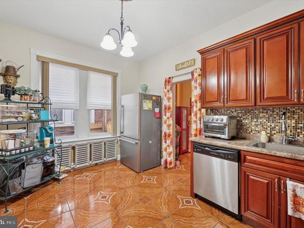113 W Abbottsford Avenue, Philadelphia PA 19144