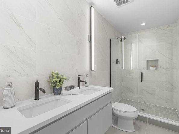 635 N 7TH Street H2A, Philadelphia PA 19123