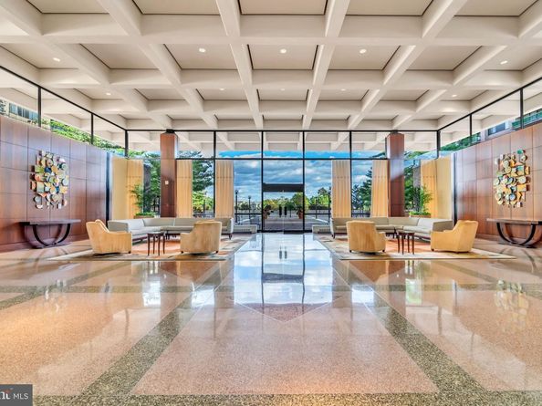 3701 S George Mason Drive 1812N, Falls Church VA 22041