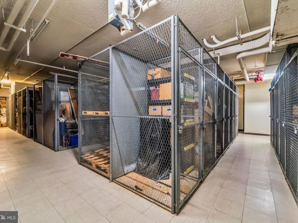 3701 S George Mason Drive 1812N, Falls Church VA 22041