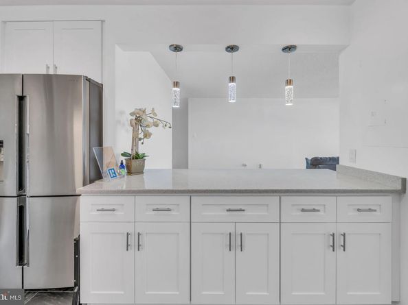 3701 S George Mason Drive 1812N, Falls Church VA 22041