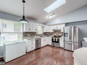 316 Hanford Court, Sterling VA 20164