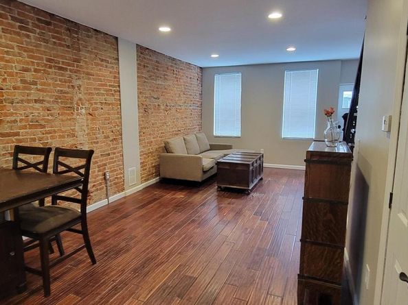 2722 E Madison Street, Philadelphia PA 19134