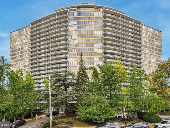 3900 Ford Road 15C, Philadelphia PA 19131