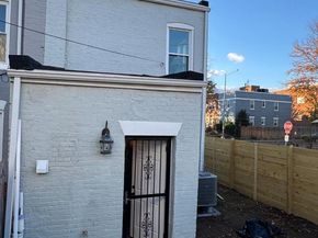 633 18TH Street NE, Washington DC 20002