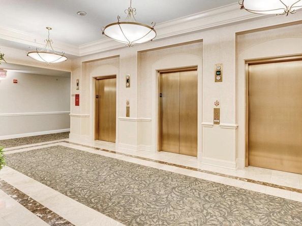 11776 Stratford House Place 907, Reston VA 20190