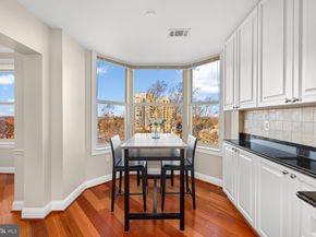 11776 Stratford House Place 907, Reston VA 20190