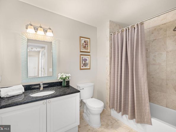 11776 Stratford House Place 907, Reston VA 20190