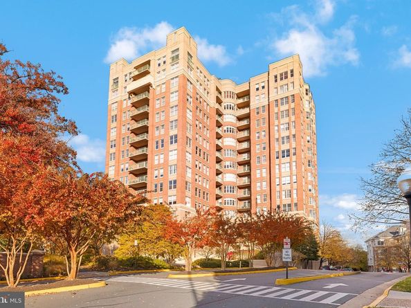 11776 Stratford House Place 907, Reston VA 20190