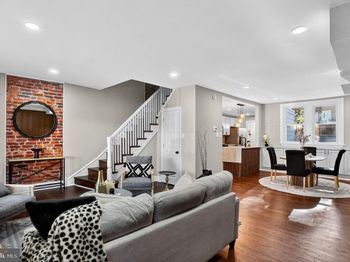 116 W Sedgwick Street