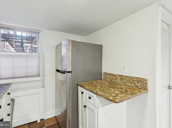 1528 Pine Street 1F, Philadelphia PA 19102