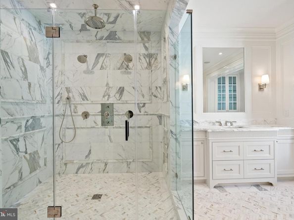 4939 Quebec Street NW, Washington DC 20016