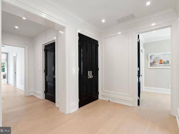 4939 Quebec Street NW, Washington DC 20016