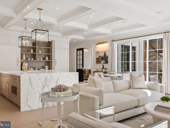 4939 Quebec Street NW, Washington DC 20016