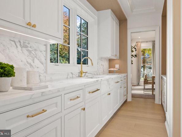 4939 Quebec Street NW, Washington DC 20016