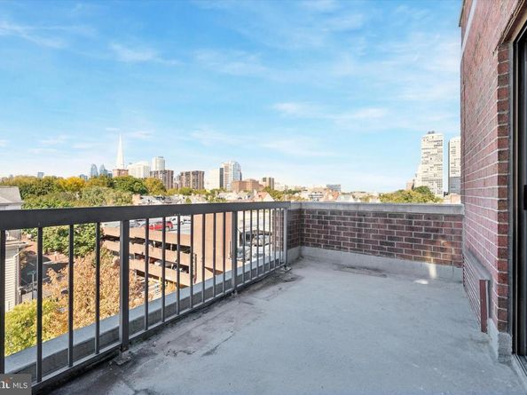 200 Lombard Street 607, Philadelphia PA 19147