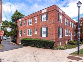 2021 Key Boulevard 12618, Arlington VA 22201