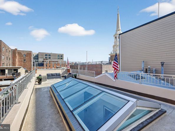 218 Church Street, Philadelphia PA 19106