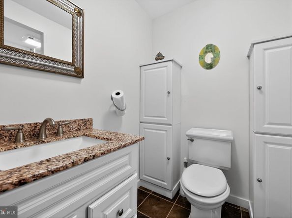 218 Church Street, Philadelphia PA 19106