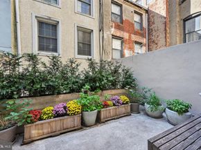 218 Church Street, Philadelphia PA 19106